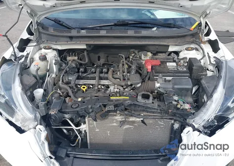 2018 Nissan Kicks Sr из США, поврежденный, VIN 3N1CP5CU3JL539269